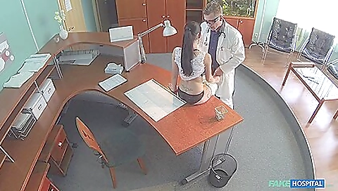 Hotestere fuck with a sexy girl