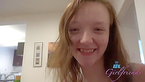 Harmoni and dildo share palmsra dayater