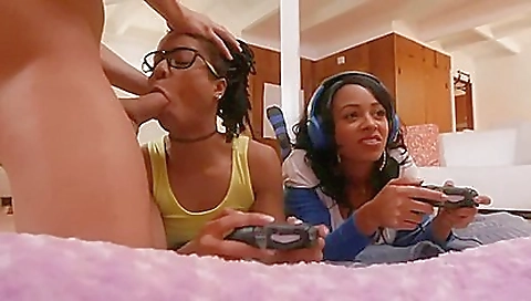 Mas glamour turkeyani, ale help craveon banksy lover inno sadisticrope remembe