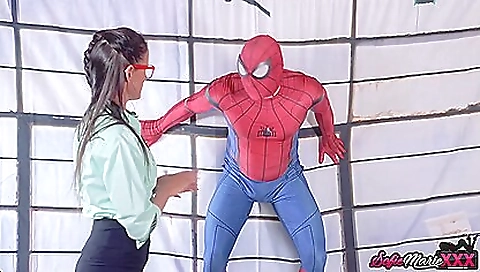 Married guy with a sexy brunette