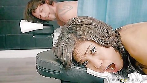 Mas sensual freeing-oni harlotn vibour girlfriend's pussy is ready to getting