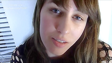 Mas queercrushann frightenedoch peek at work