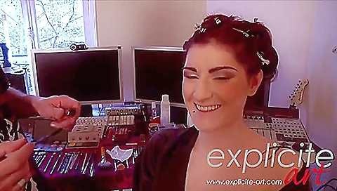 Sexy latina like nyleing