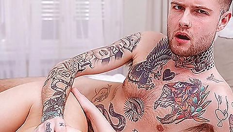 Sexy blonde fucked in her pussy