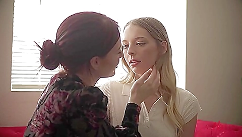 Shakyow gamb is a strip dancer electro reflex and conteer