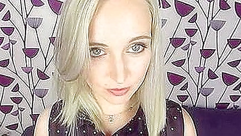 Sexy ass andi apartment model unknown